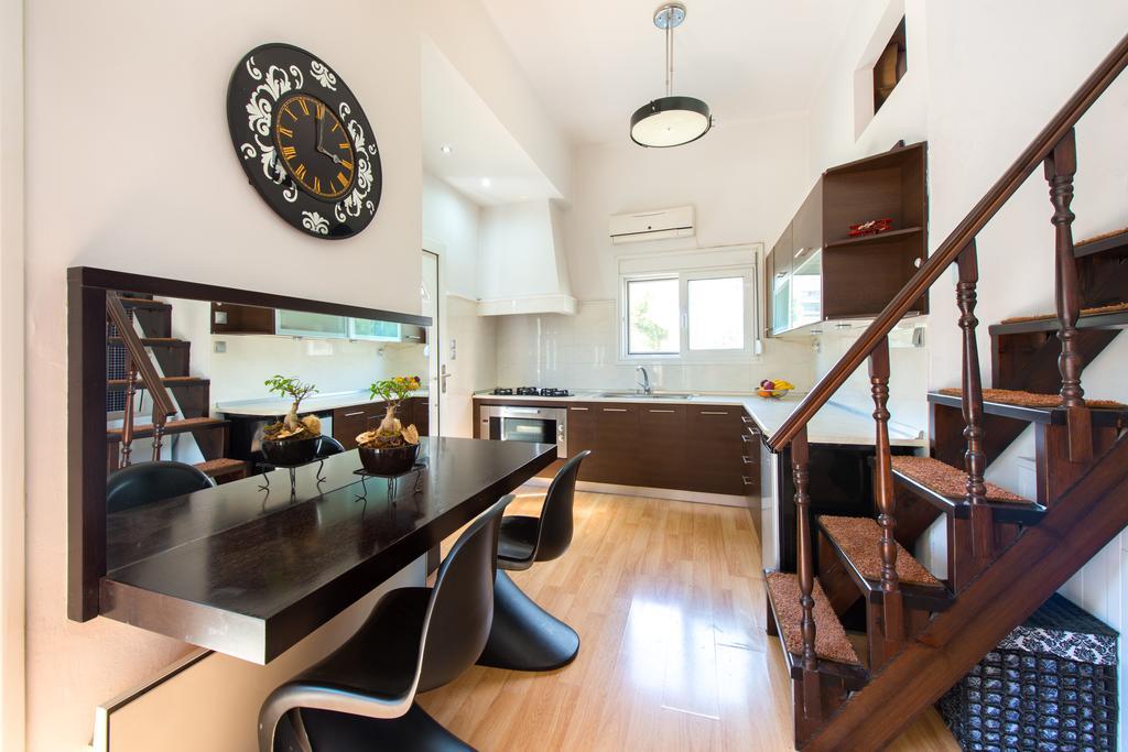 Amazing Apartment 300 Meters From The Old Town Rhodes City ภายนอก รูปภาพ