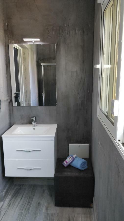 Amazing Apartment 300 Meters From The Old Town Rhodes City ภายนอก รูปภาพ